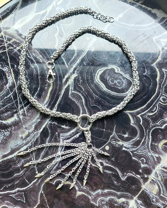 Chainmail O-ring Tassled Necklace