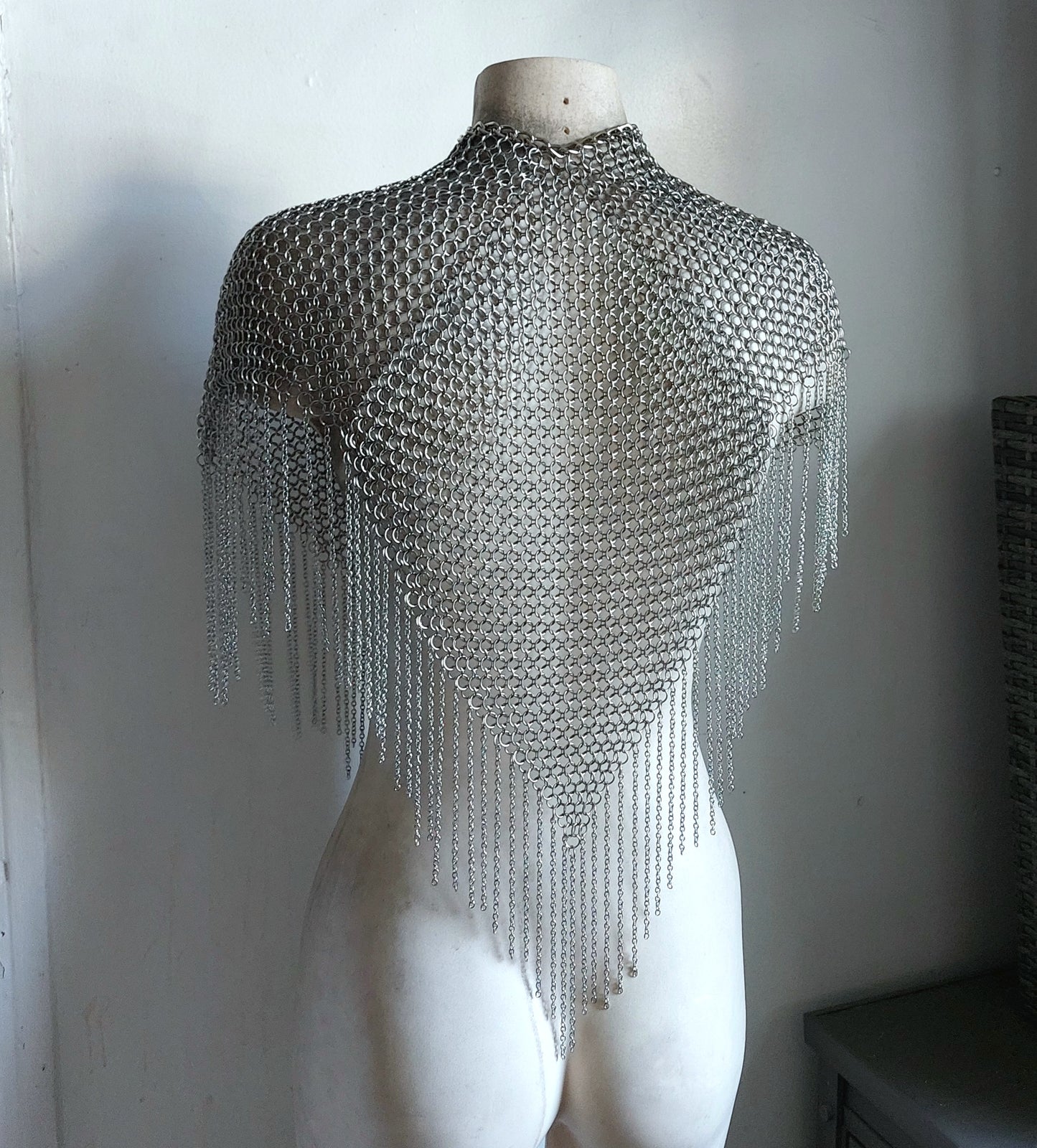 Chainmail Caplet Angled Shawl Armor