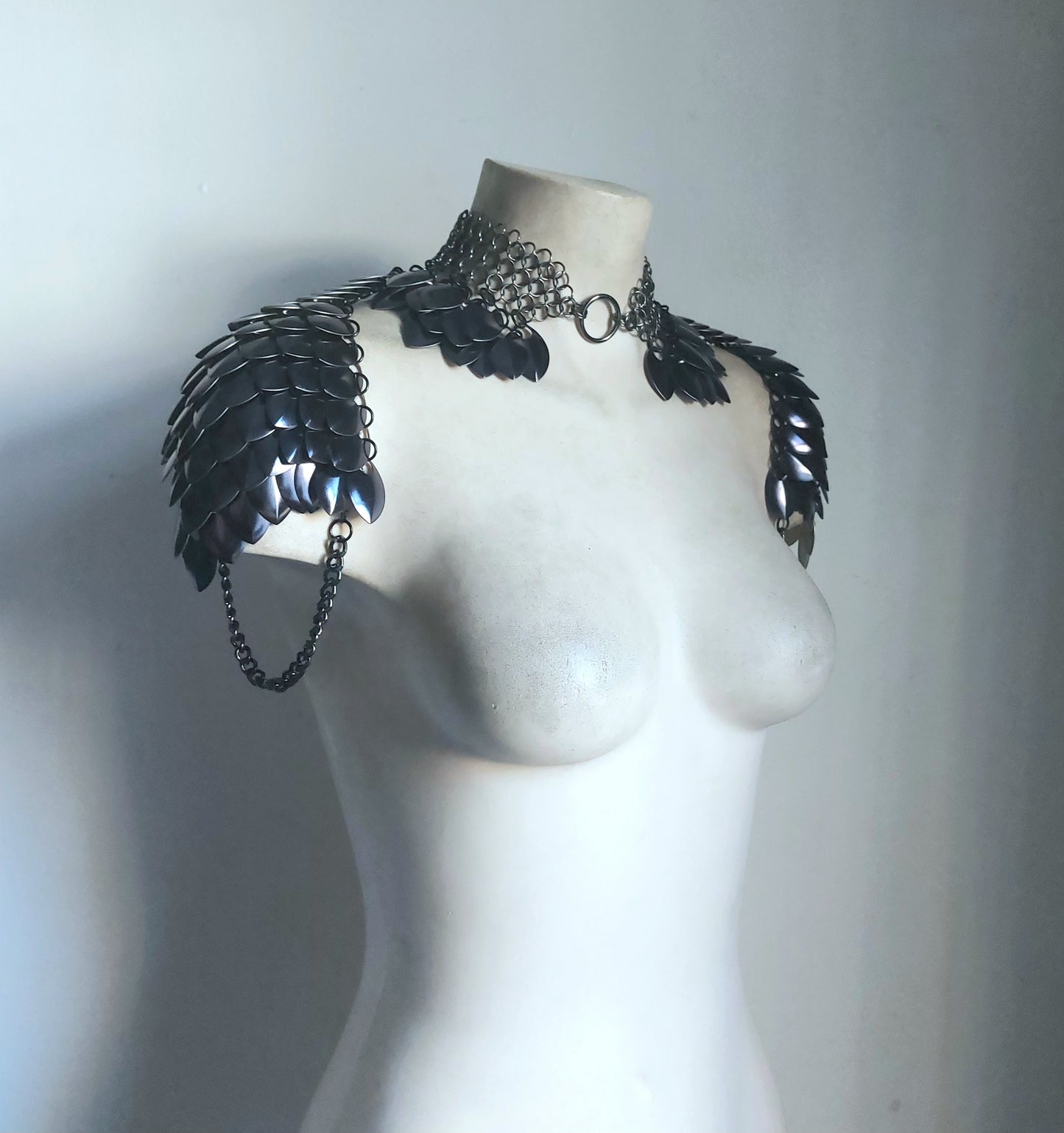 Gunmetal Athena
