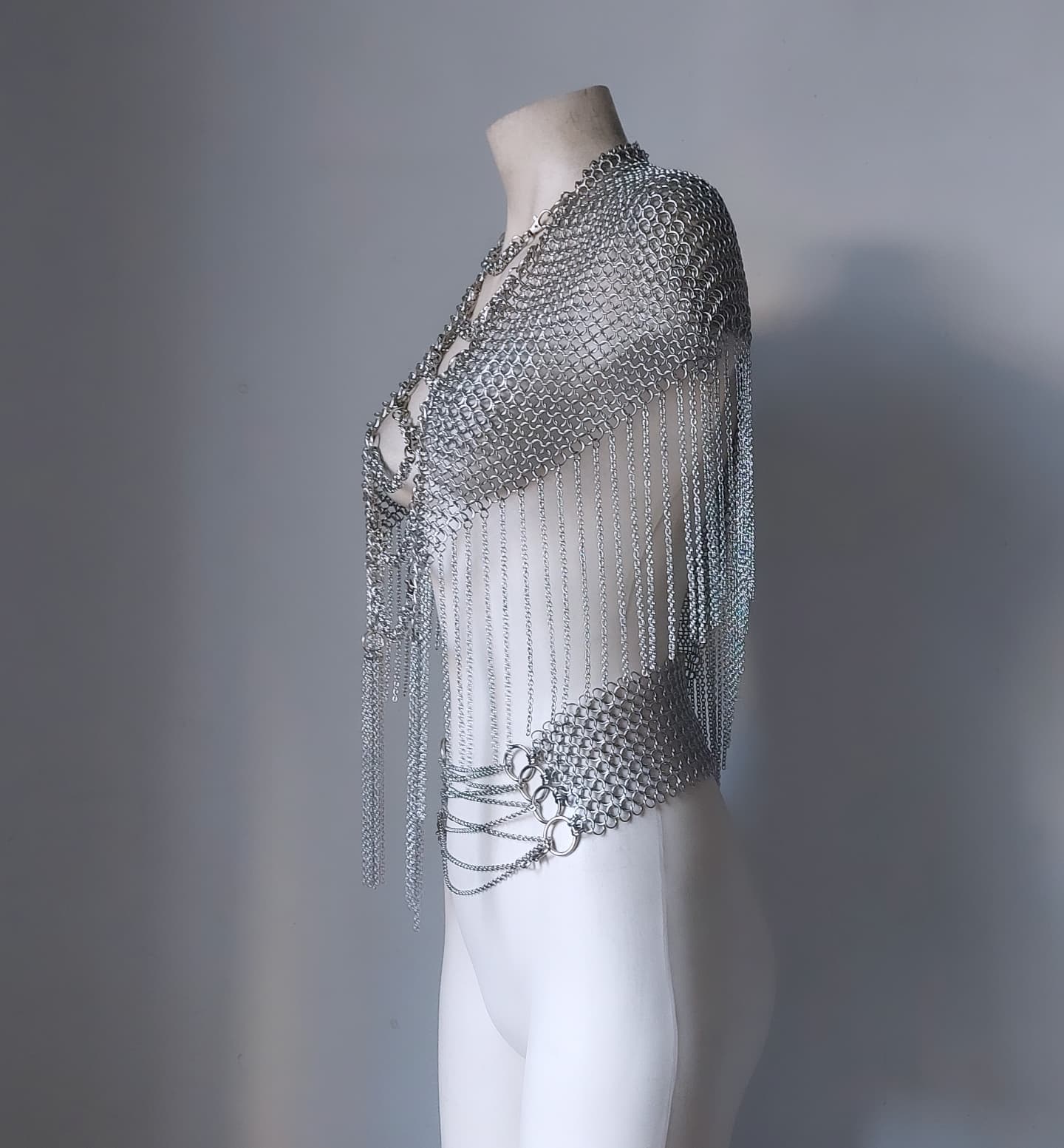 Chainmail Caplet Angled Shawl Armor