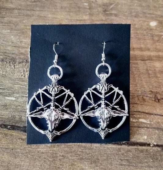 Witchcraft Pentagram Earrings