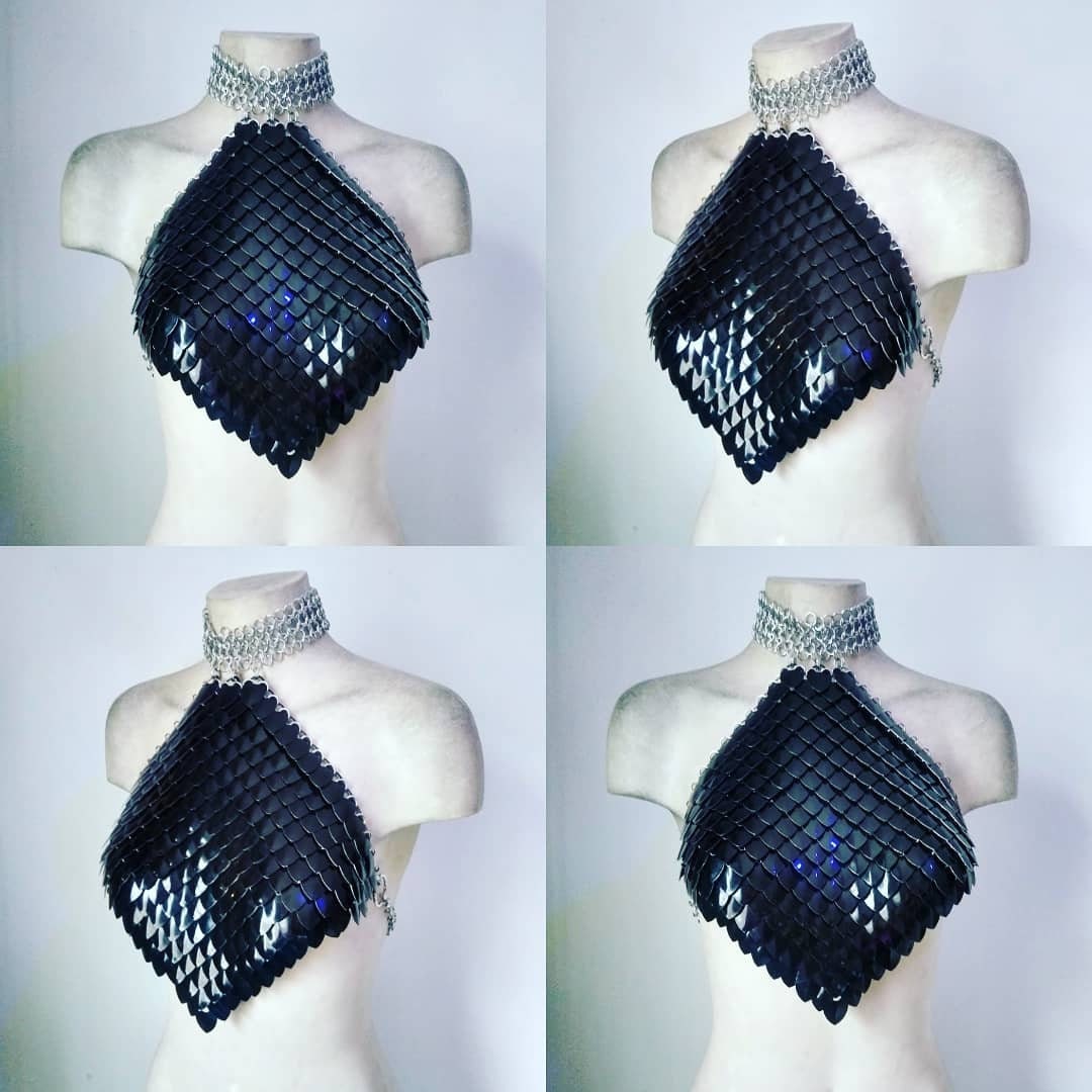Red Sonya High Collar Armor