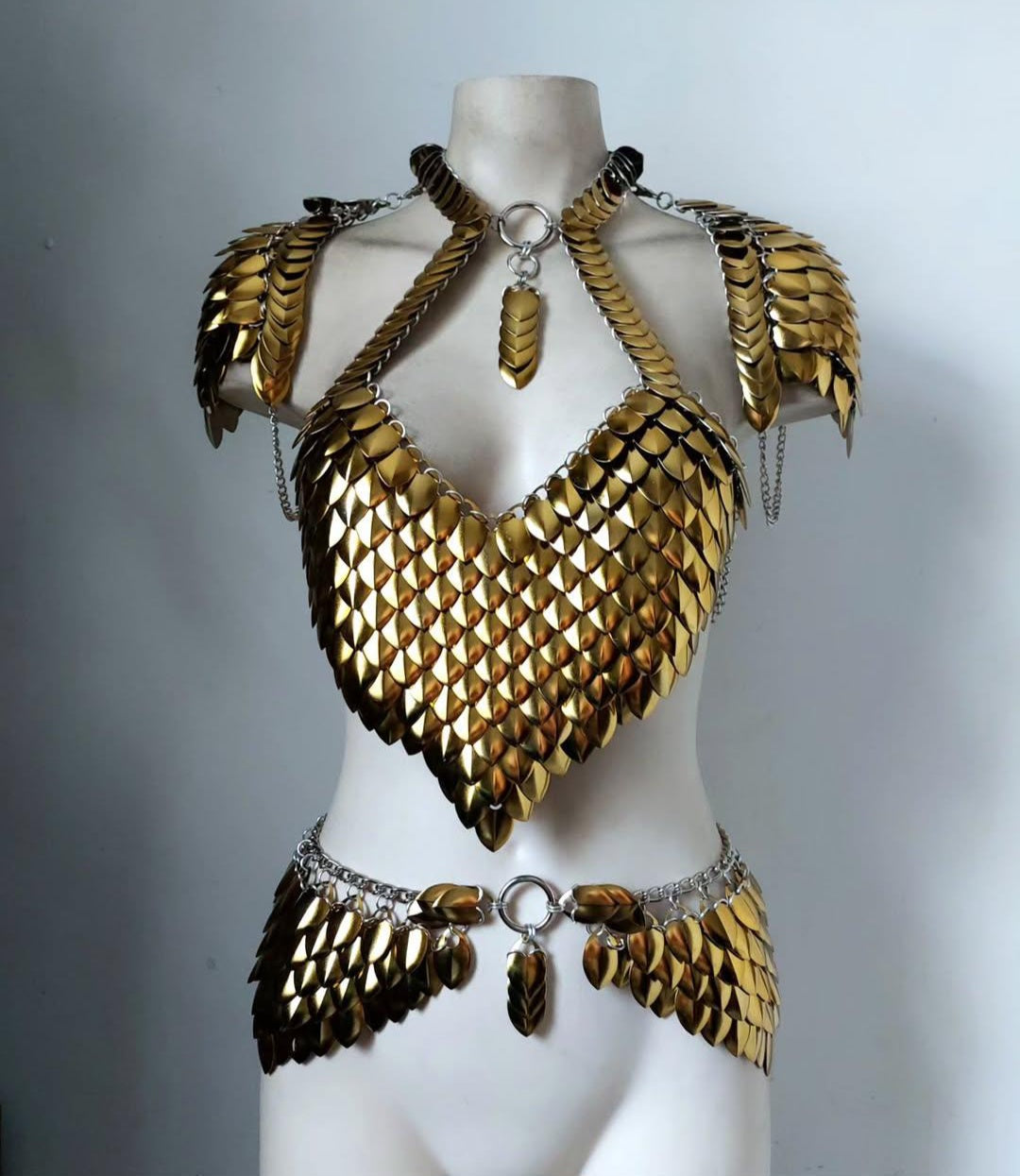 Premium Gold Scalemail