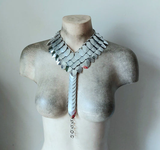 Titania Collar
