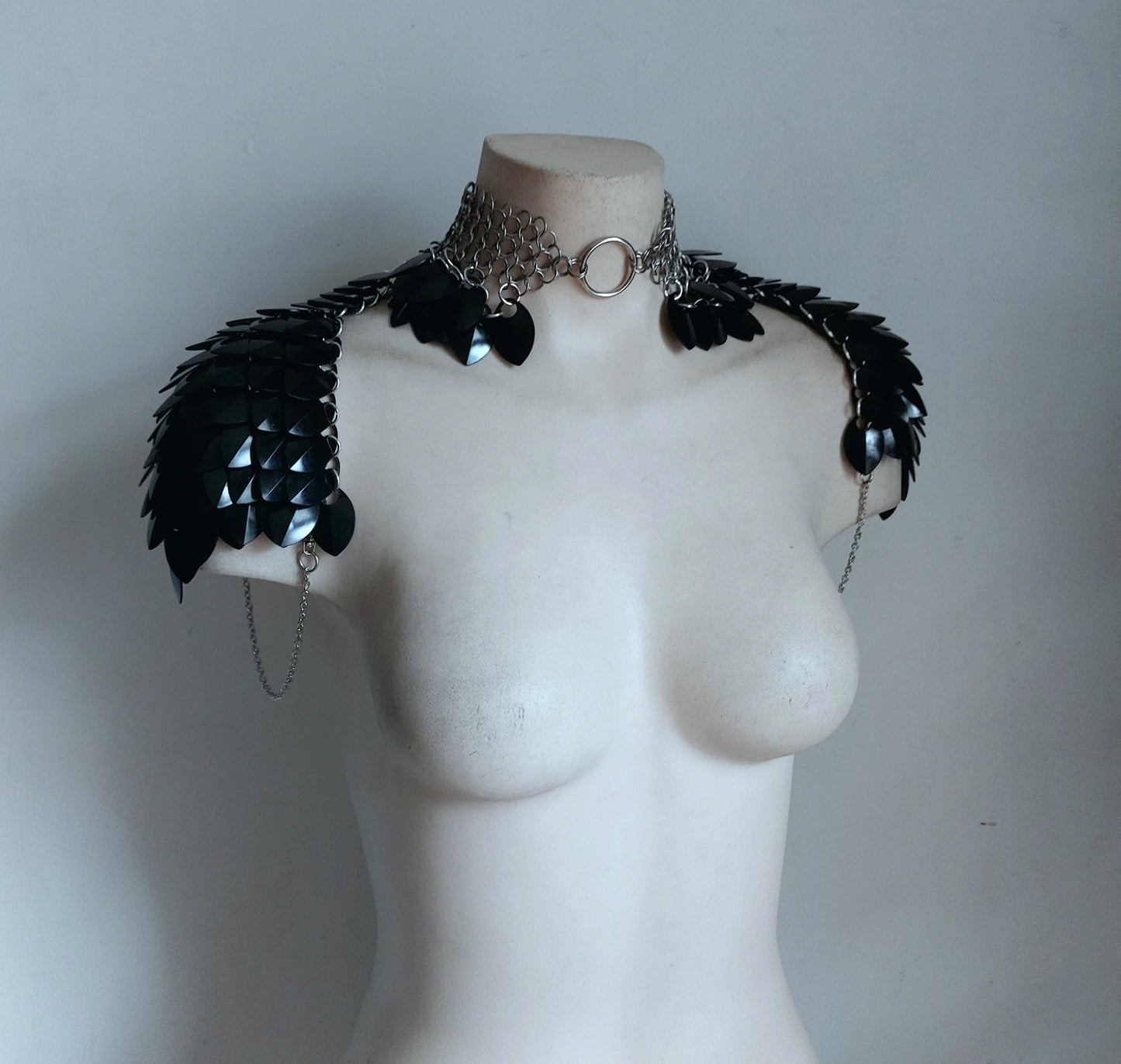 Athena Shoulder Armor Plastic