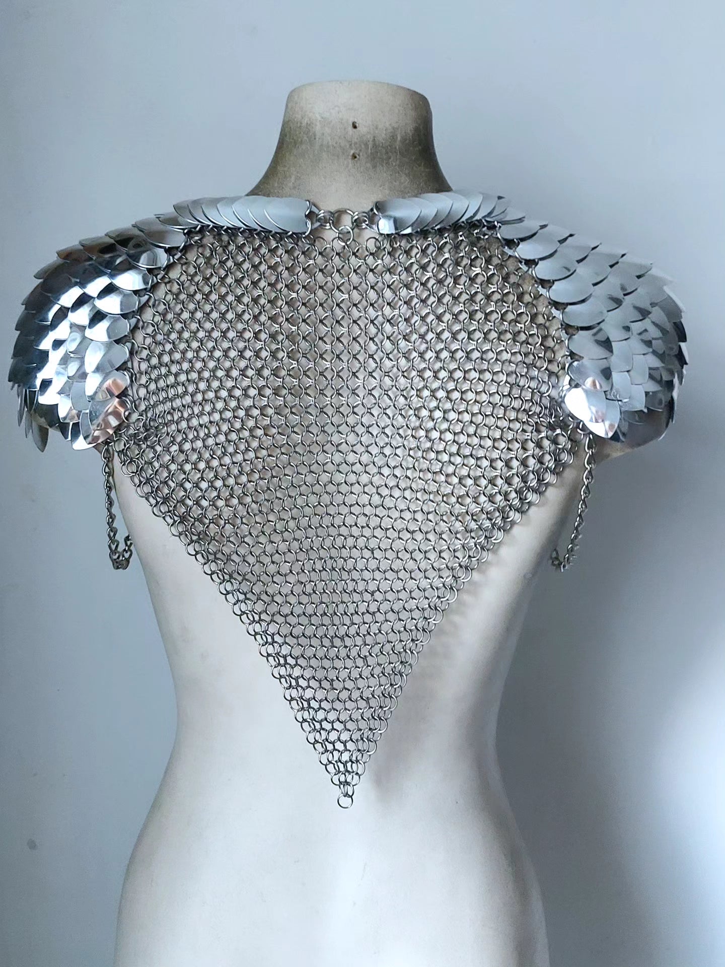 Gold Chainmail Ceasar Armor