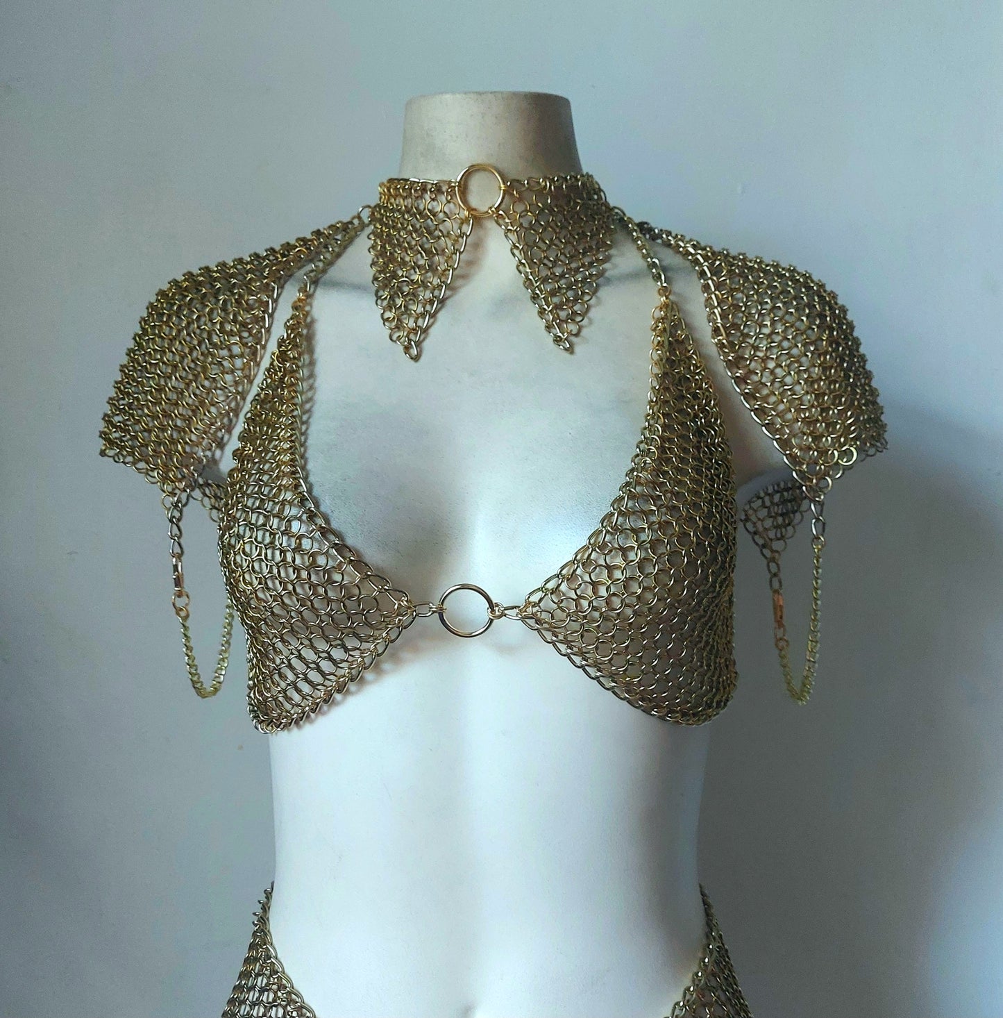 Selena Chainmail Armor Set