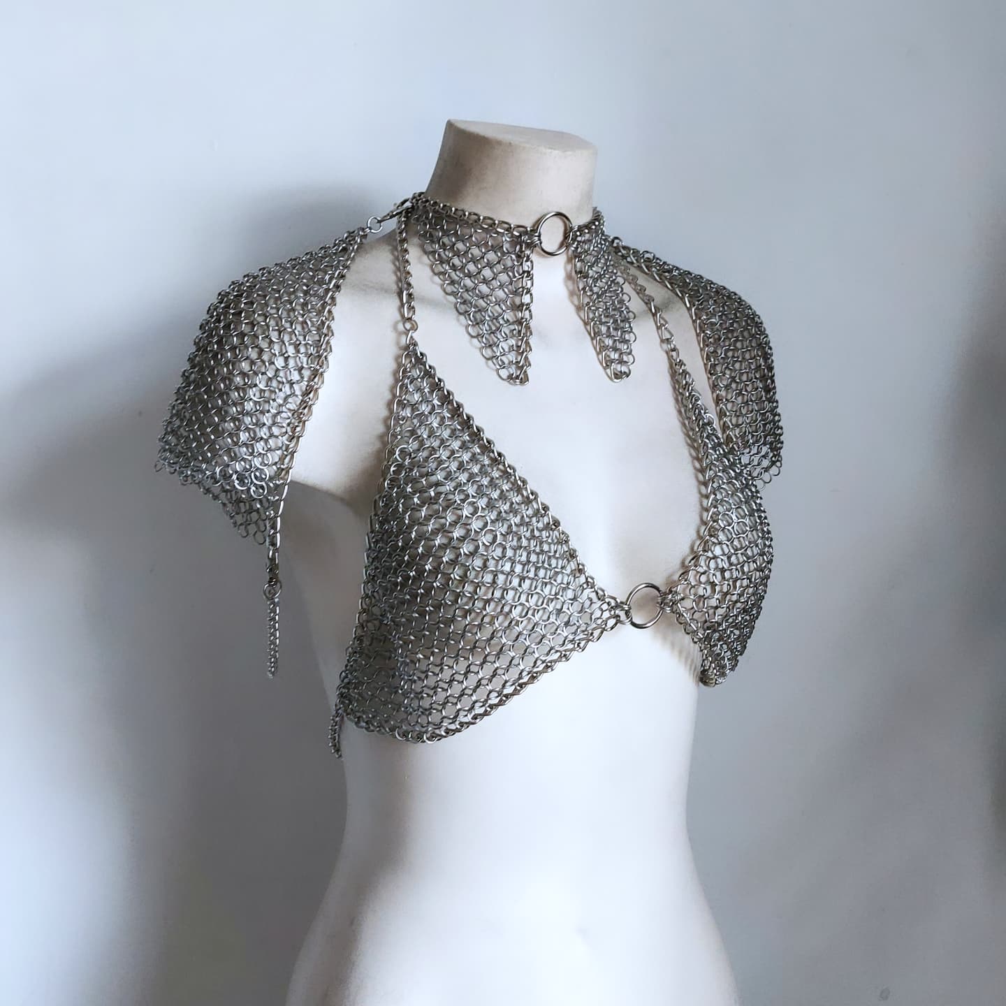 Selena Chainmail Armor Set
