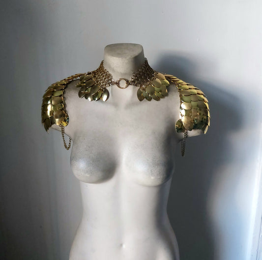 Brass & Liquid Gold Athena