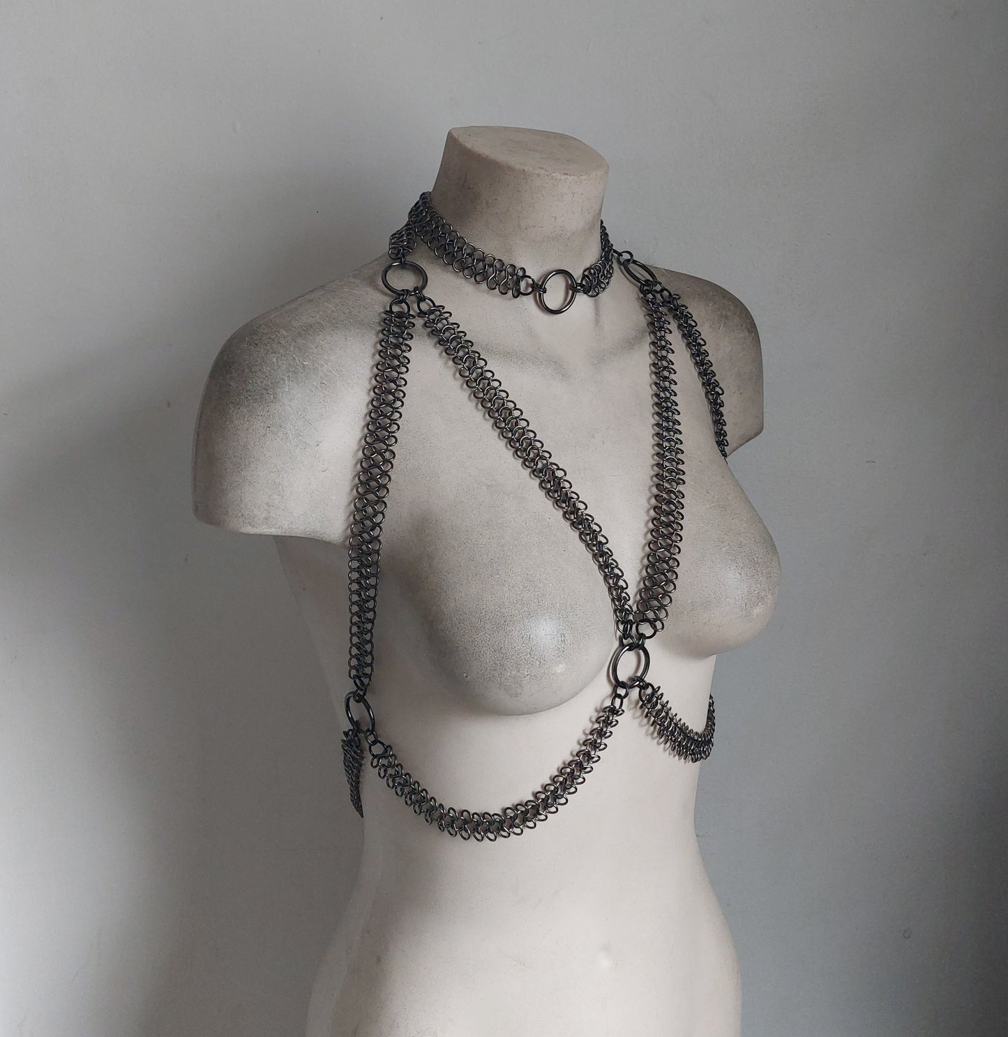 Classic Chainmail Harness Gunmetal