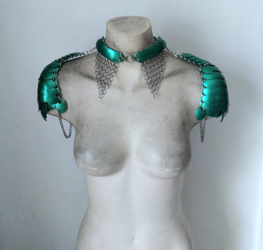 Mermaid Shoulder Armor Sample