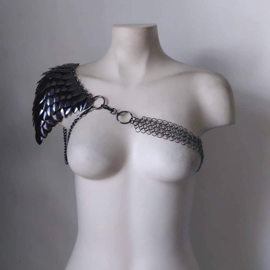 Premium Gladiator One Shoulder Armor