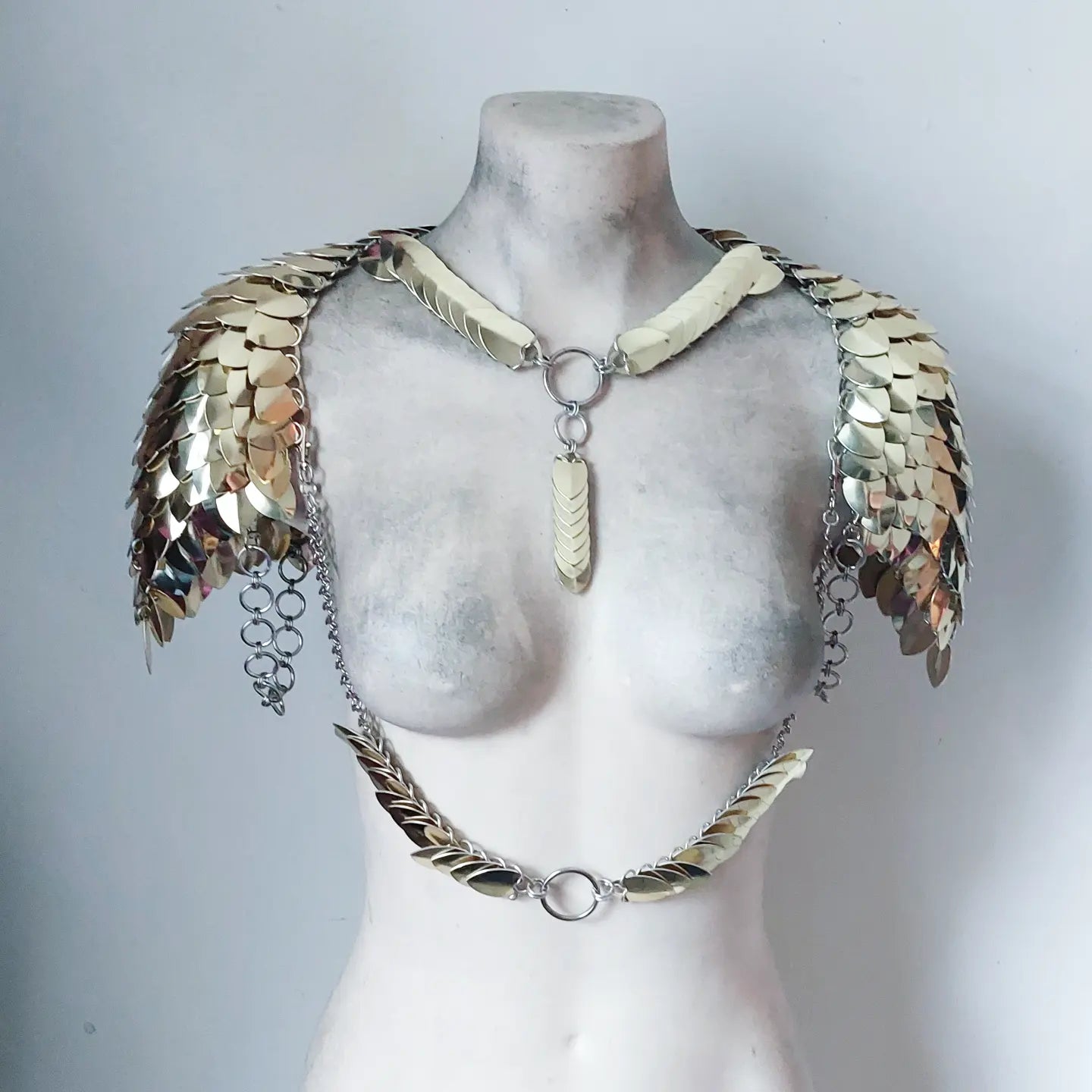 Falconer Shoulder Armour
