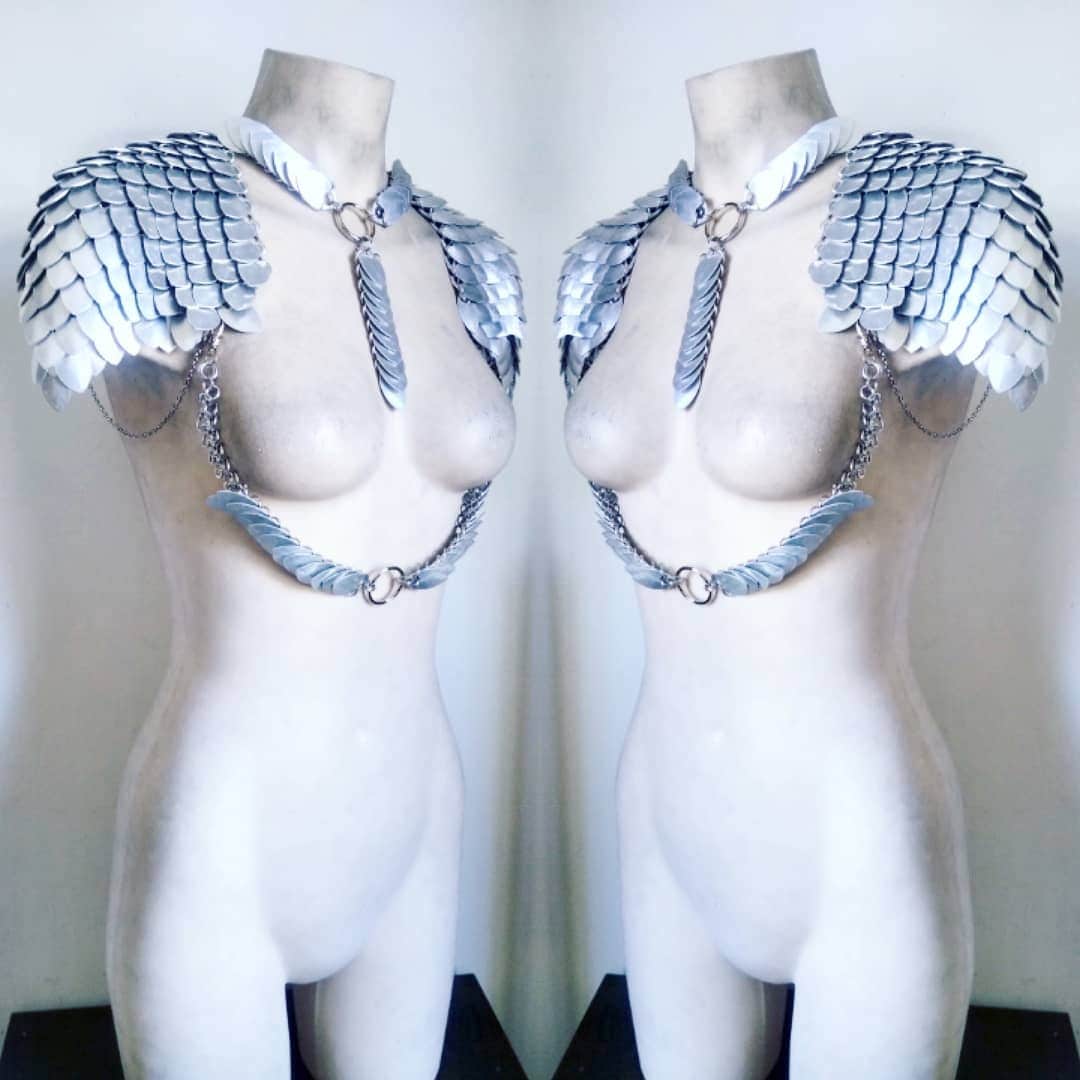 Falconer Shoulder Armour