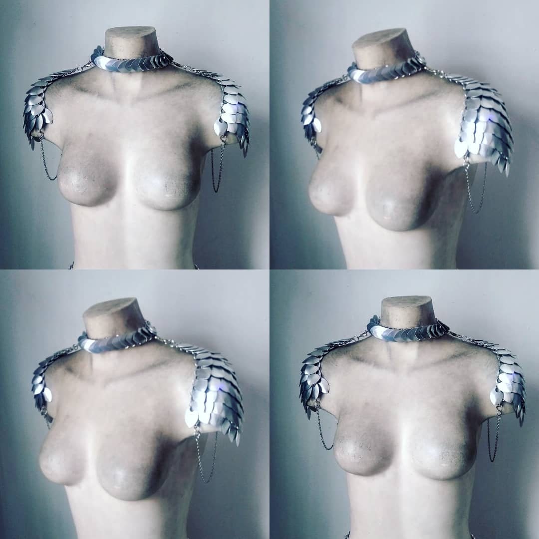 Bast V.2 Shoulder Armor