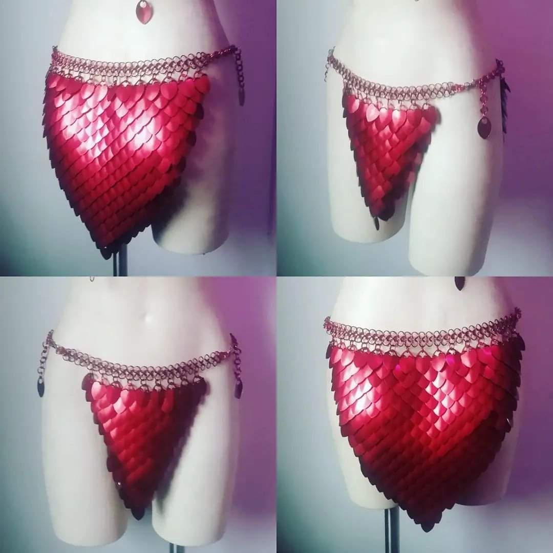 Red Dragon Queen Set