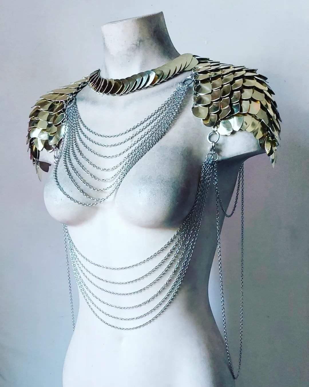 Deluxe Scalemail Chainmail Chain Harness Shoulder Pauldrons